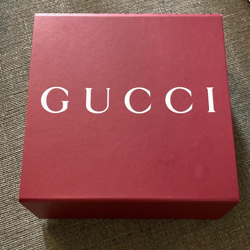 Gucci Burgundy Gift Box